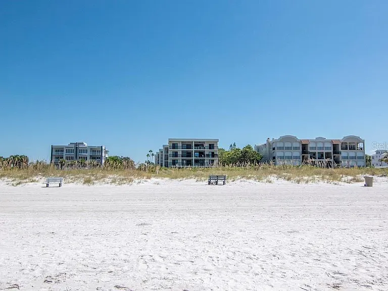 3200 Gulf Blvd #103 — Photo 48