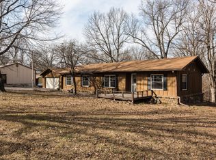 11033 E State Highway 90, Pineville, MO 64856