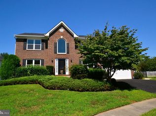 604 Autumn Grove Ct, Fort Washington, MD 20744