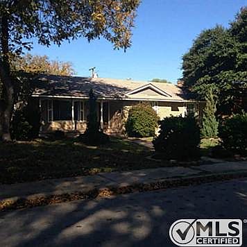 2nd image of 2125 Heather Glen Dr