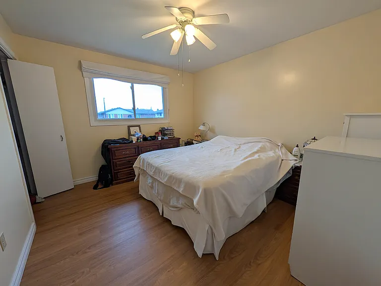 127 Westwood Cres #1 — Photo 20