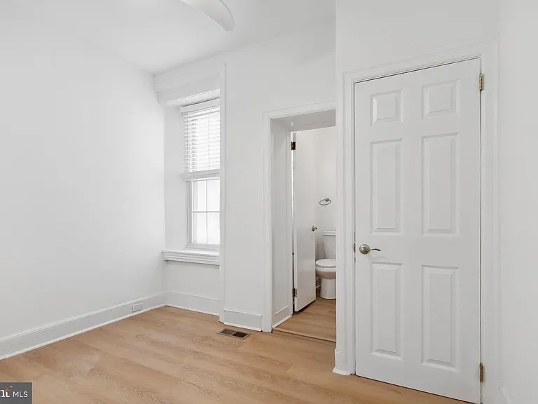 3871 Terrace St #1F — Photo 6