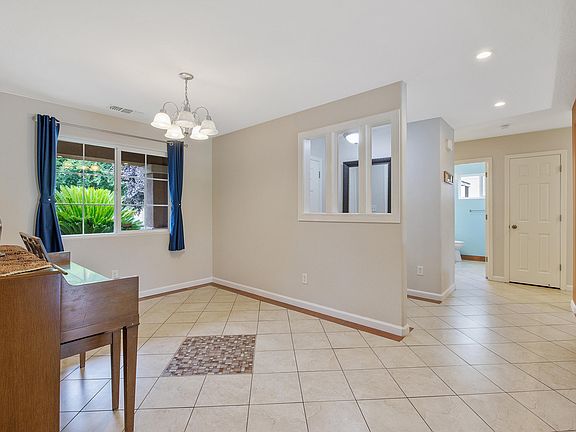 5th image of 2811 W Sedona Avenue