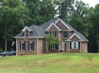 2858 Lakeshore Dr, Chester, SC 29706