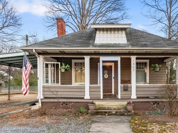 1407 S Josephine Boyd St, Greensboro, NC 27403