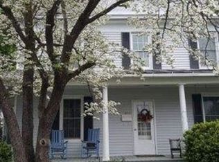 411 W High St, Woodstock, VA 22664