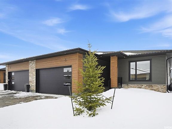 2nd image of UNIT 6-515 Delainey ROAD