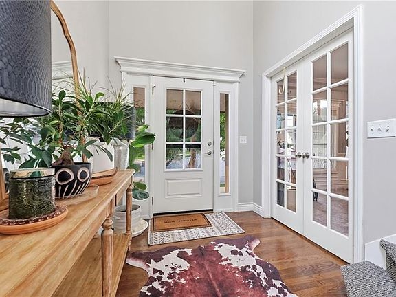 4th image of 932 Elder Ct