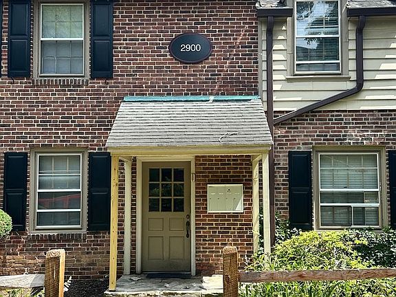 2nd image of 2901 Wood Pipe Ln APT C
