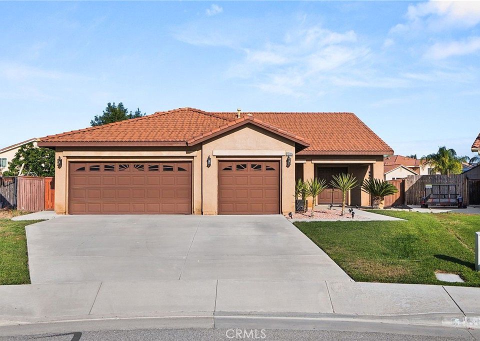 1st image of 27195 Celtic Cir