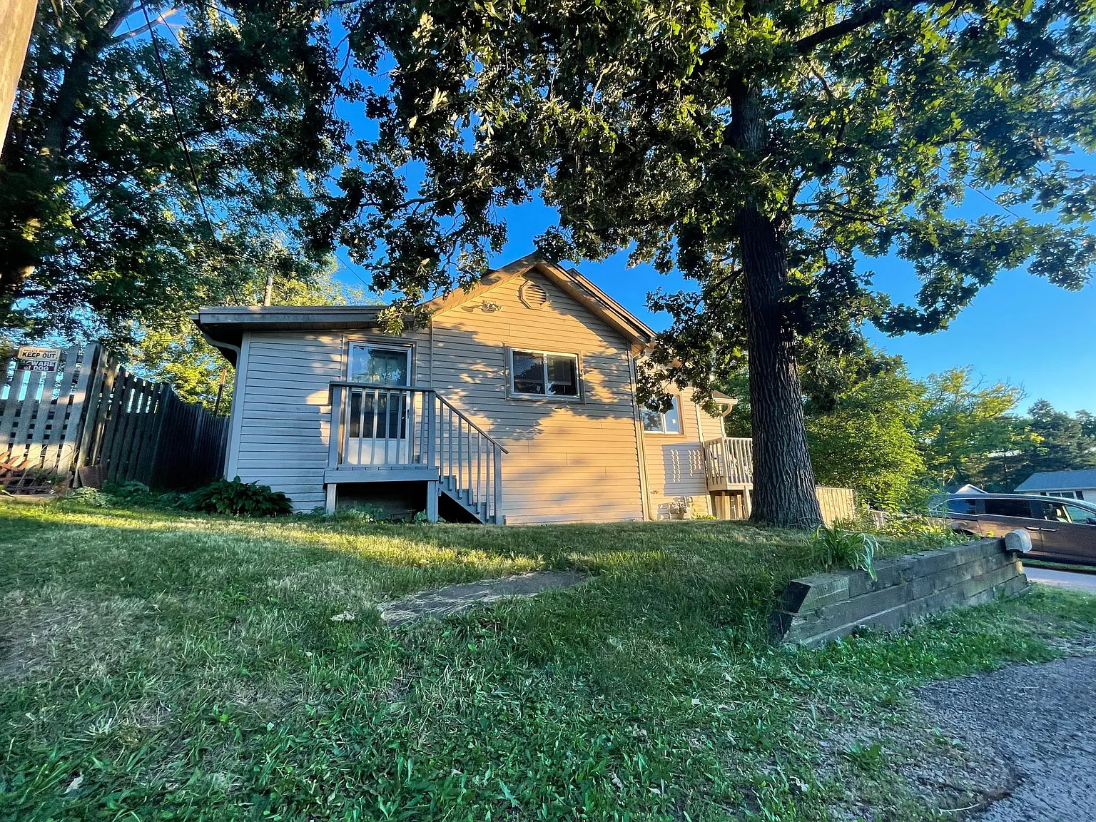 563 N Ravine Dr — Photo 4