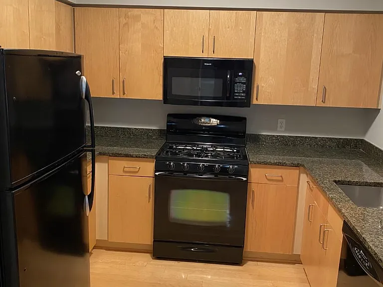 1000 New Jersey Ave SE #427 — Photo 6