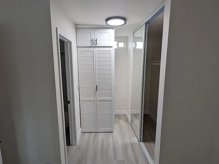 Vista Capri Apartments in Kearny Mesa — Photo 26