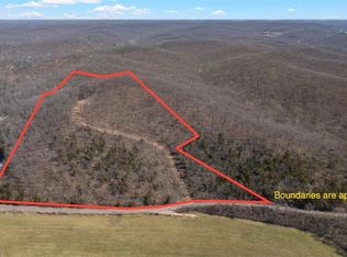 4896 Fox Creek Rd, Pacific, MO 63069