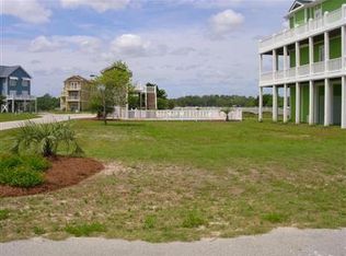 449 E 7th St LOT 13, Ocean Isle Beach, NC 28469