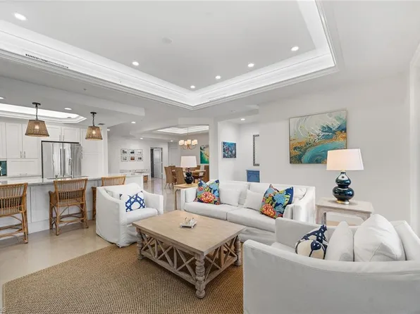 411 6th ST S #202, NAPLES, FL 34102