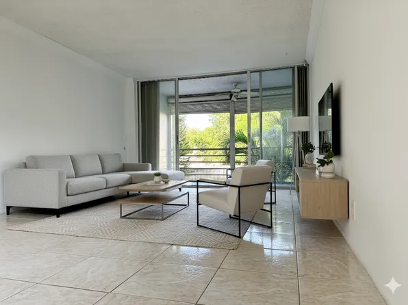 9440 Live Oak Pl #208, Fort Lauderdale, FL 33324