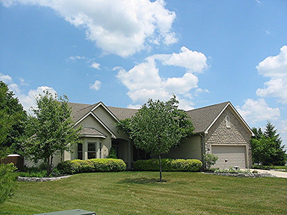 Beautiful Ranch on 3/4 Acres