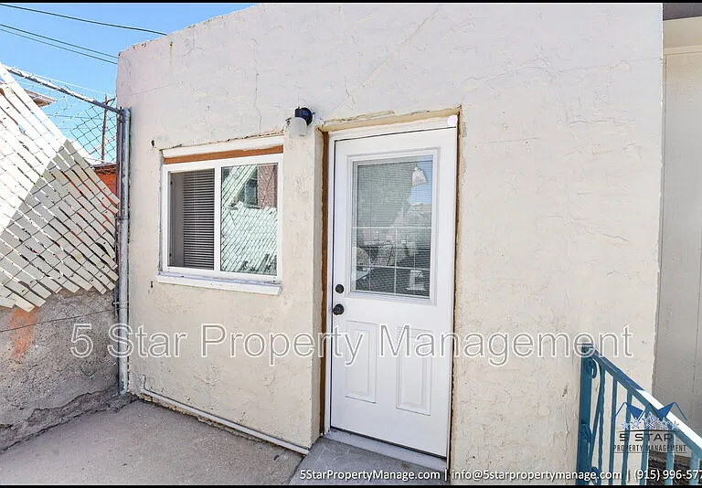 1212 N Laurel St #B — Photo 4