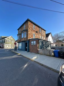 49 E Bowery St APT 3, Newport, RI, 02840