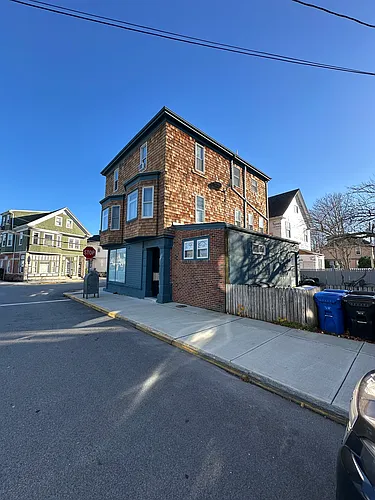 49 E Bowery St #3 Photo 1