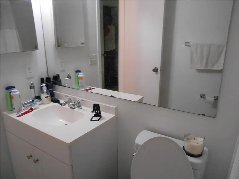 91 Preston E #91-C — Photo 8