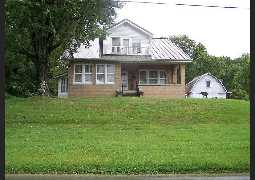 1st image of 506 E Main St