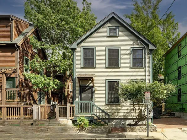 190 Tremont St #1, Somerville, MA 02143