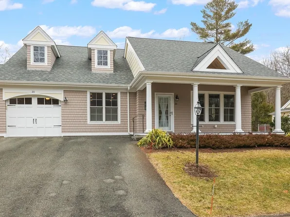 20 Cherry Blossom Way #49, Hanover, MA 02339