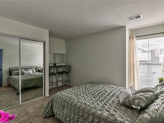 3rd image of 8106 Monrovia St