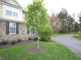 3305 Maplevale Cir, Newtown Square, PA 19073