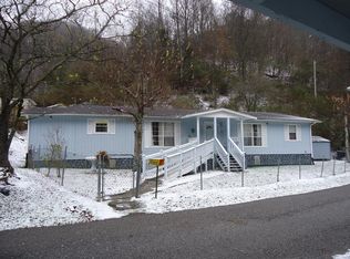 570 Premier Hollow Rd, Premier, WV 24878