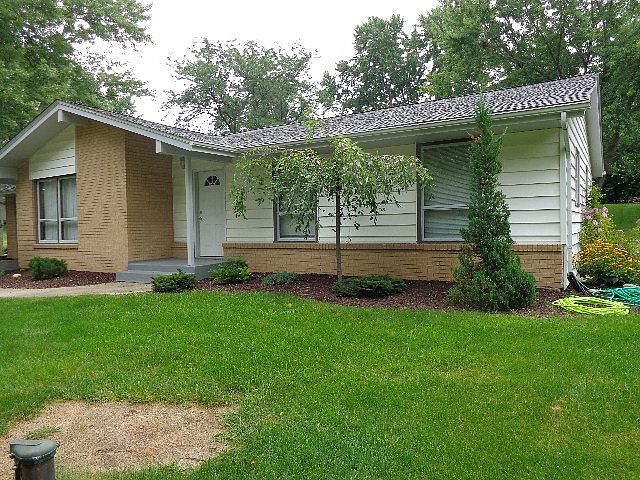 1st image of 4904 Chesterfield Ave