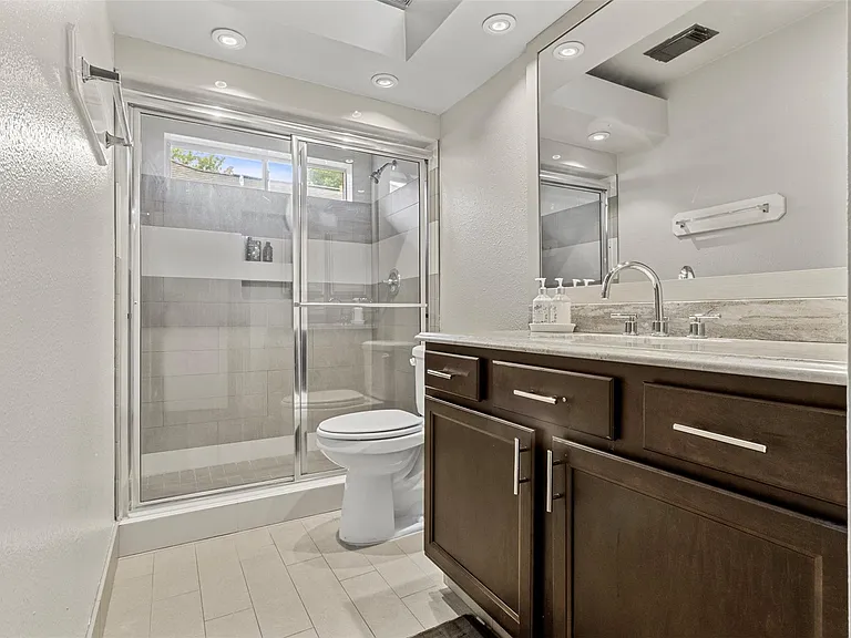 9130 Reagan Meadow Ct — Photo 12