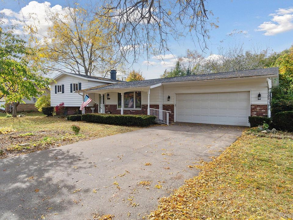1st image of 11427 Runnells Dr