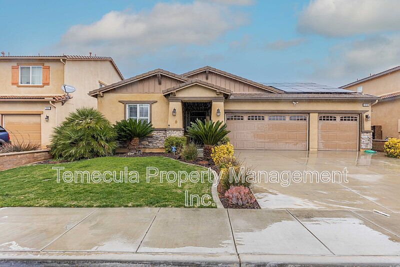 1st image of 30904 Snowberry Ln
