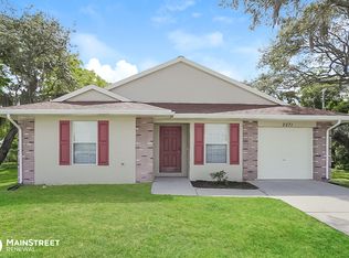 2271 Palm Ave, Seminole, FL 33778