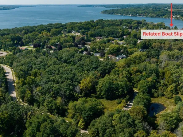 440 Evensong Way, Green Lake, WI 54941