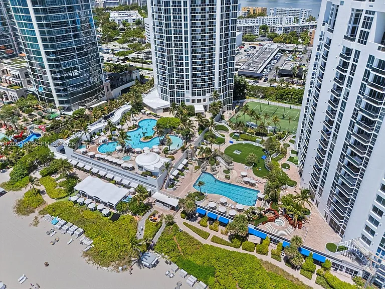 18101 Collins Ave #1904 — Photo 34