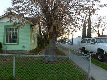 4th image of 39 W Madill St