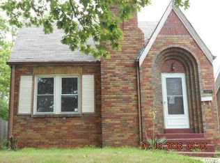 8357 Elmore Ave, Saint Louis, MO 63132