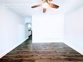 613 W Courtland St, Philadelphia, PA
