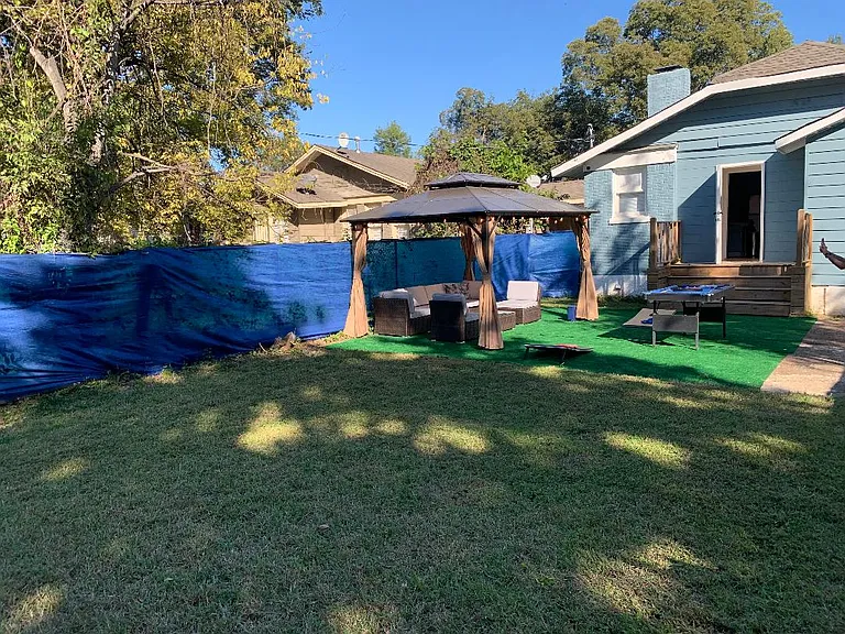 909 N McNeil St — Photo 15