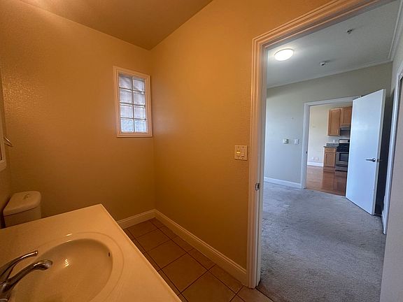 3rd image of 3833 Telegraph Ave #11