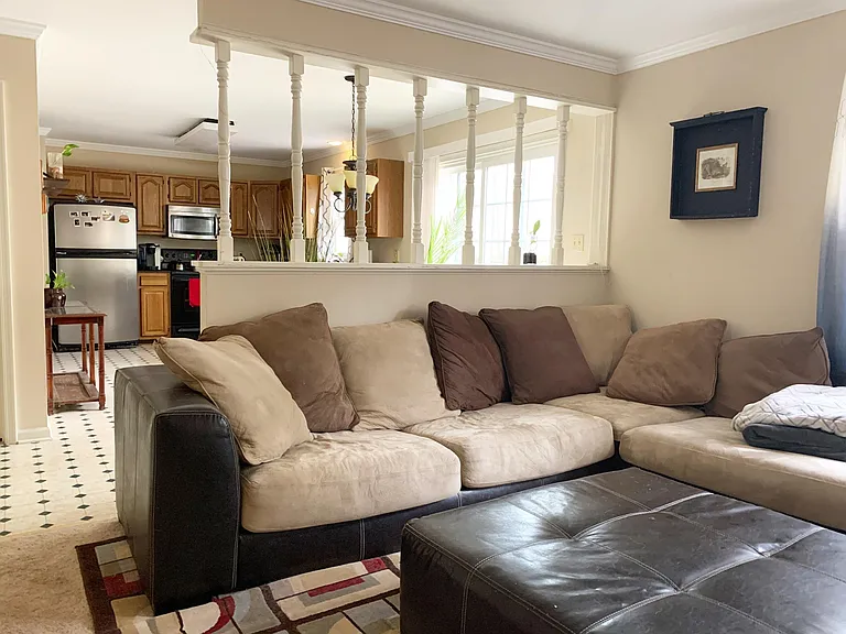 108 Fox View Pl — Photo 4