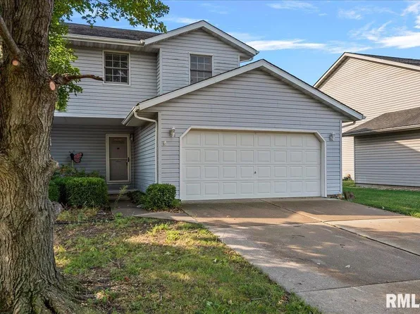 306 Wintergreen Dr, Chatham, IL 62629