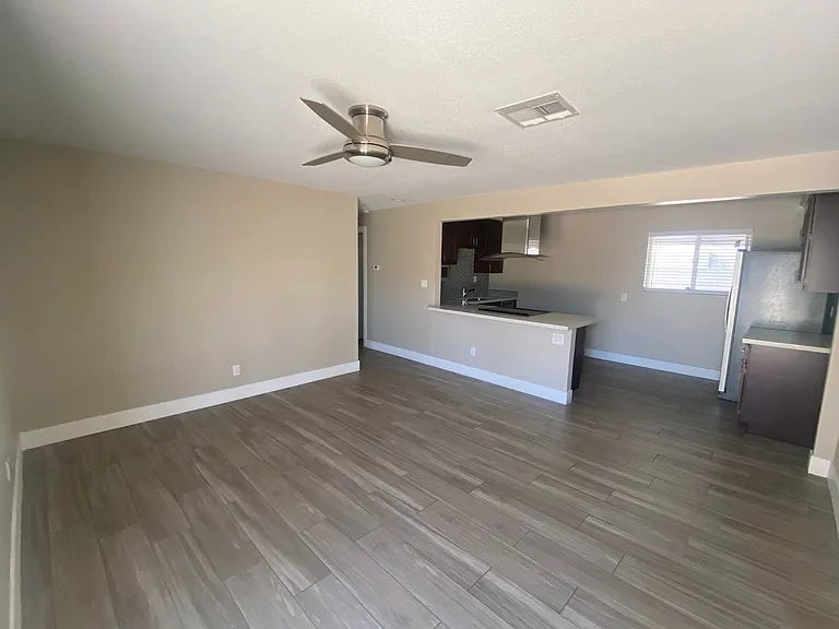 7305 E Belleview St — Photo 10