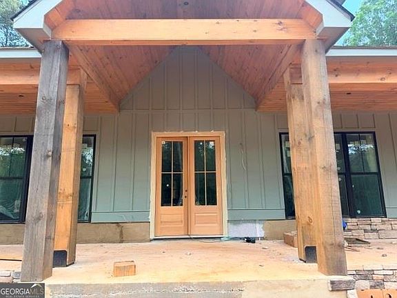 4th image of 75 Lowe Ln