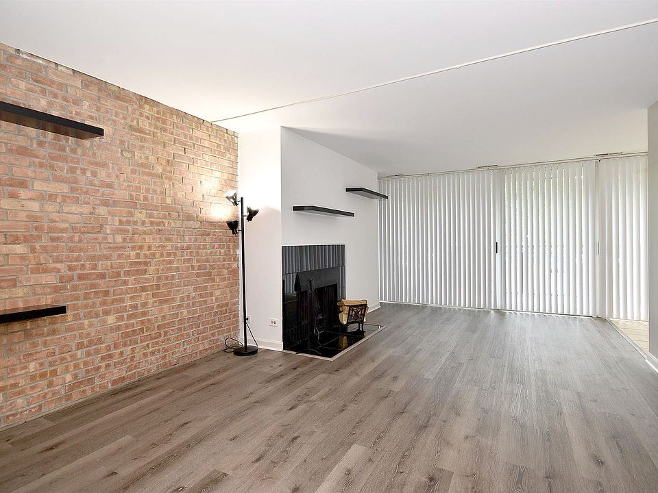1st image of 6000 Oakwood Dr APT 2L
