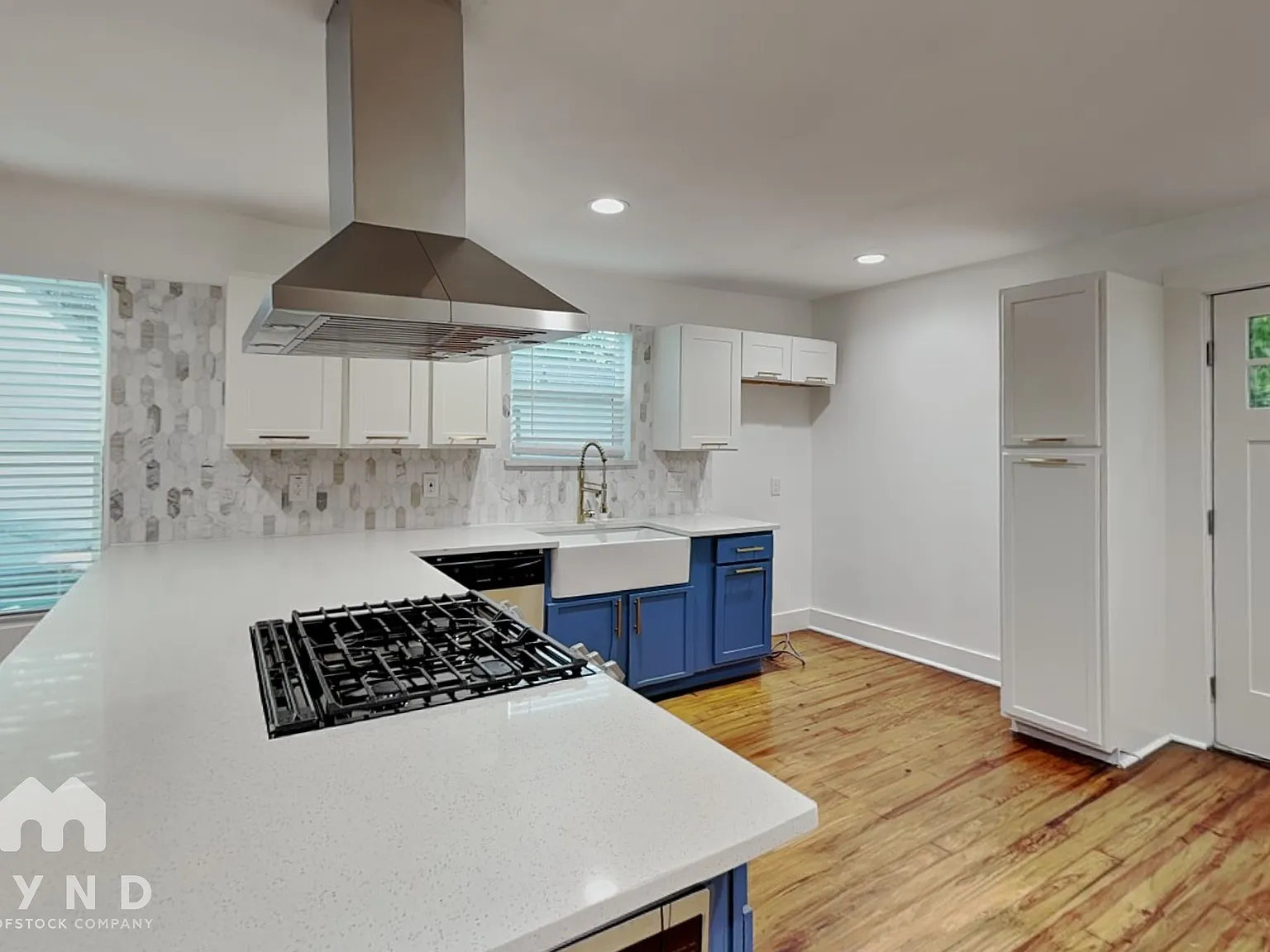 3 bed, 2.0 bath, 1106 sqft, $1,745 — Photo 3